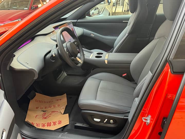 Фото 4 - Xiaomi YU7