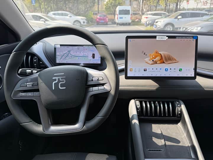 Фото 5 - BYD Yuan Plus