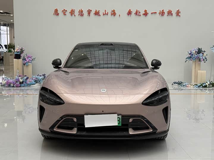 Фото 1 - Xiaomi YU7