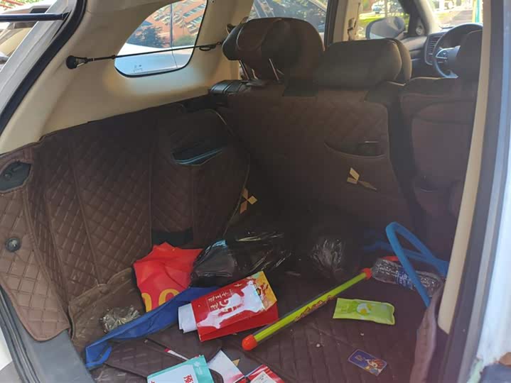 Фото 4 - Mitsubishi Outlander