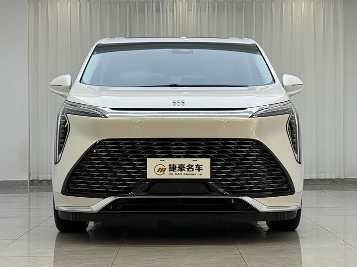 Фото 1 - Buick GL8 Century