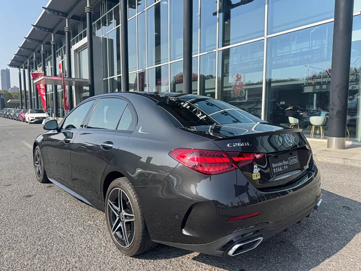 Фото 4 - Mercedes-Benz C-Class