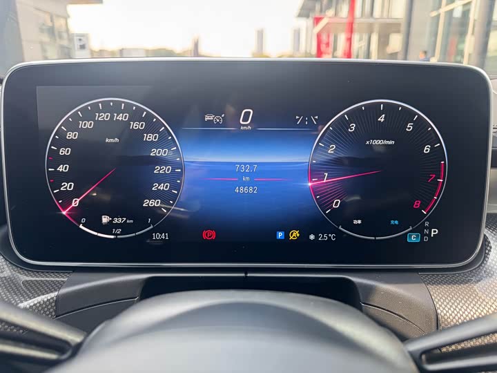 Фото 9 - Mercedes-Benz C-Class