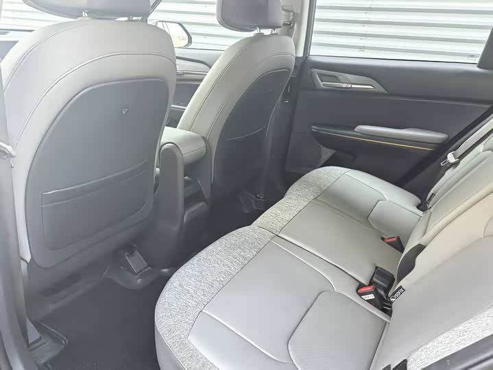 Фото 8 - Kia EV5