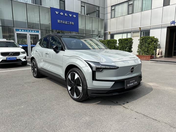 Фото 3 - Volvo EX30