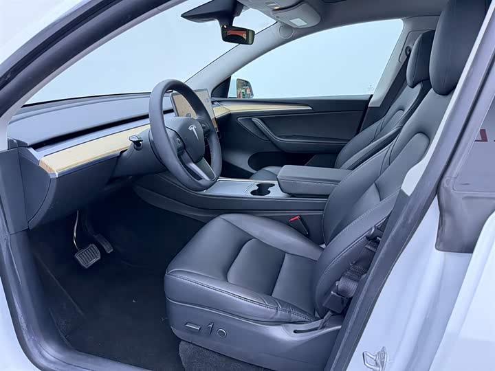 Фото 5 - Tesla Model Y