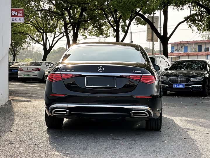 Фото 8 - Mercedes-Benz Maybach S-Class