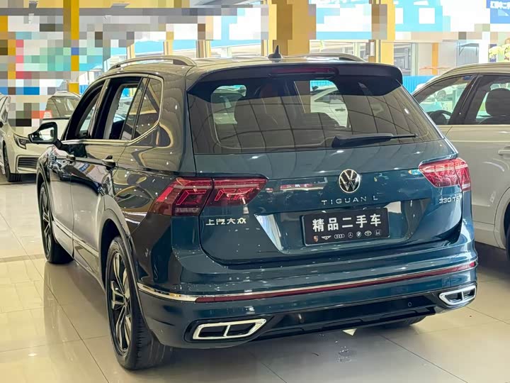 Фото 4 - Volkswagen Tiguan L Pro