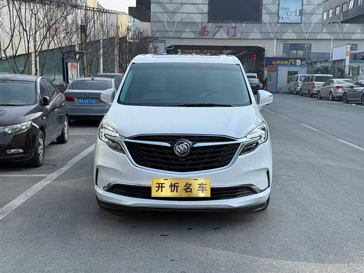 Фото 2 - Buick GL8 ES