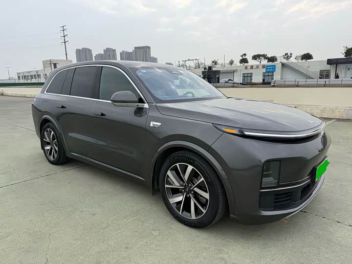 Фото 3 - LiXiang L8