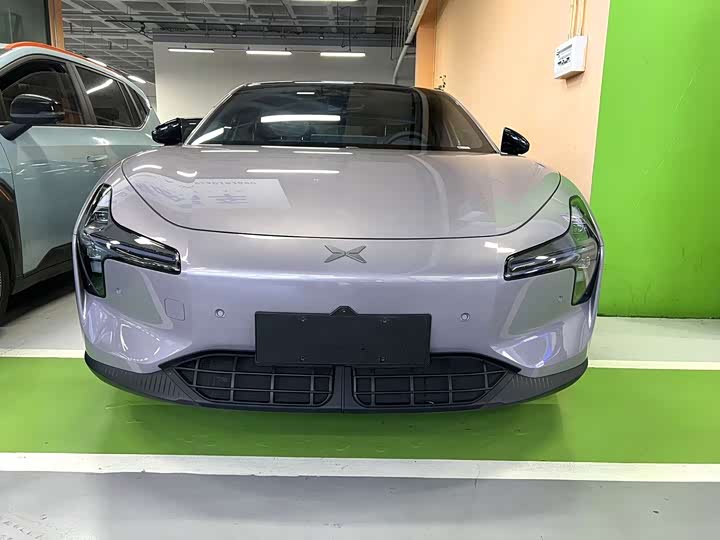 Фото 2 - XPeng Mona M03