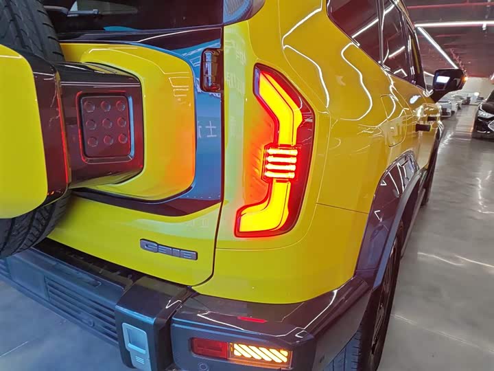 Фото 8 - Changan Deepal G318