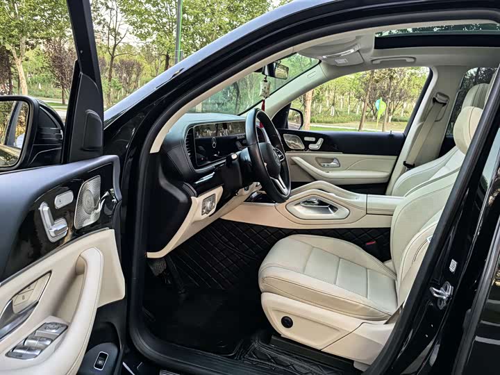 Фото 6 - Mercedes-Benz GLE-Class