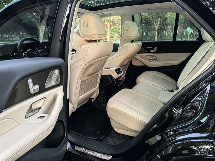 Фото 8 - Mercedes-Benz GLE-Class