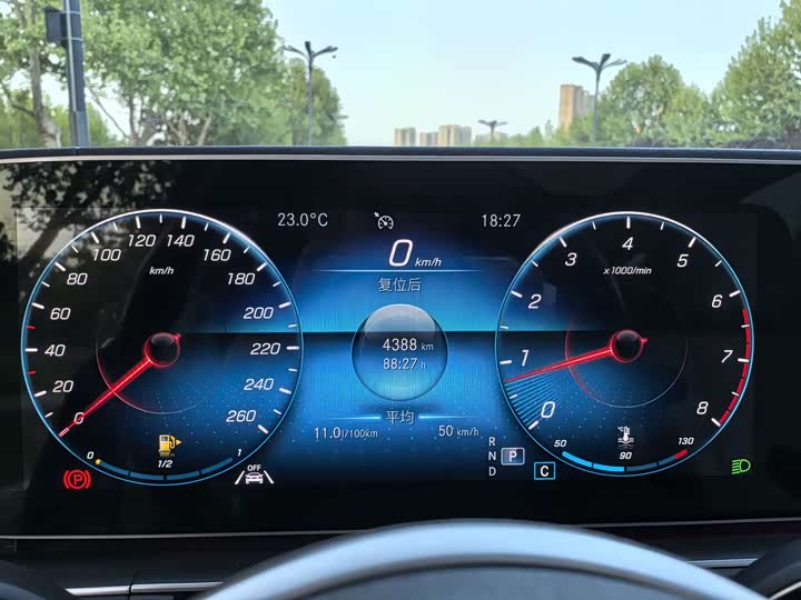 Фото 9 - Mercedes-Benz GLE-Class