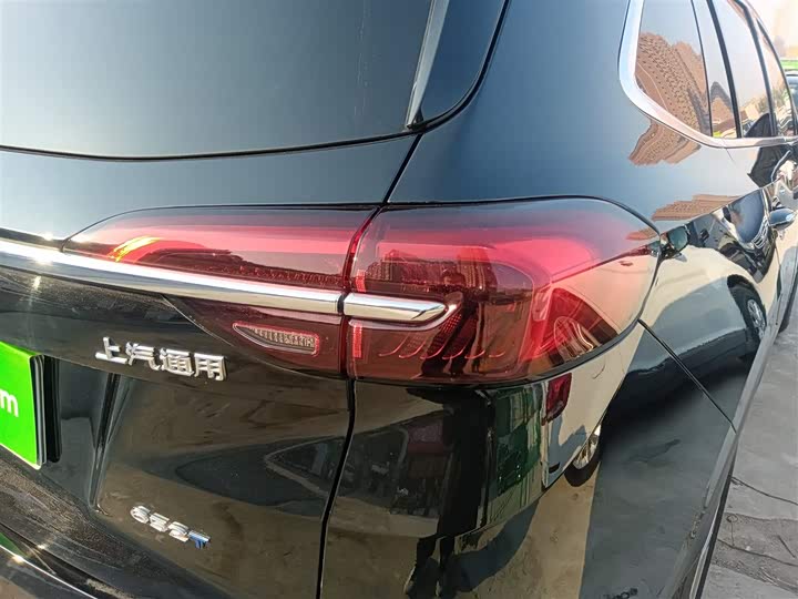 Фото 8 - Buick Envision Plus