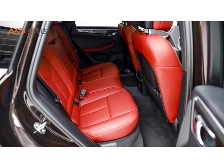 Фото 8 - Porsche Macan