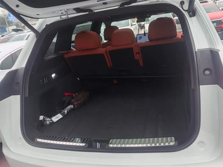 Фото 4 - LiXiang L7