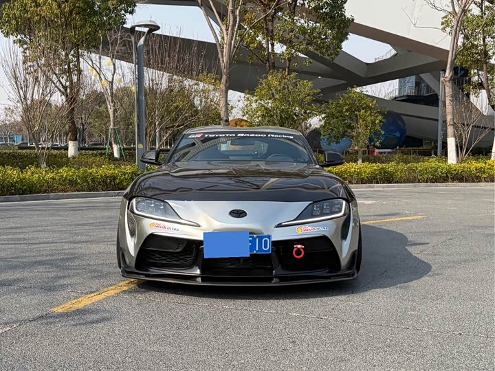 Фото 2 - Toyota Supra