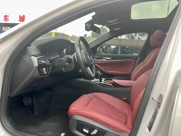 Фото 7 - BMW 5 Series