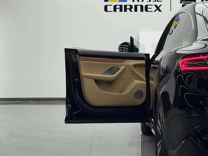 Фото 5 - Luxeed R7