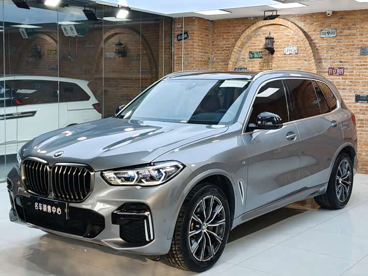 Фото 1 - BMW X5