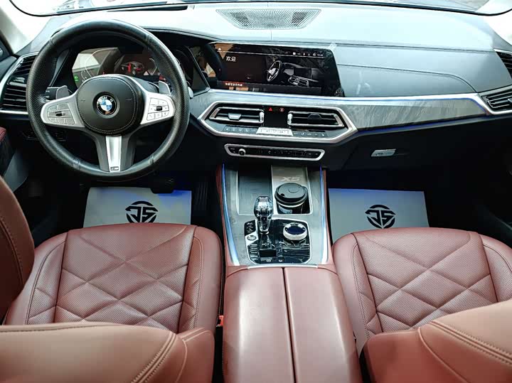 Фото 5 - BMW X5