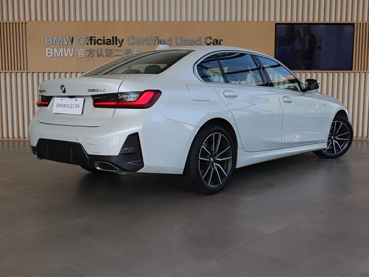 Фото 3 - BMW 3 Series