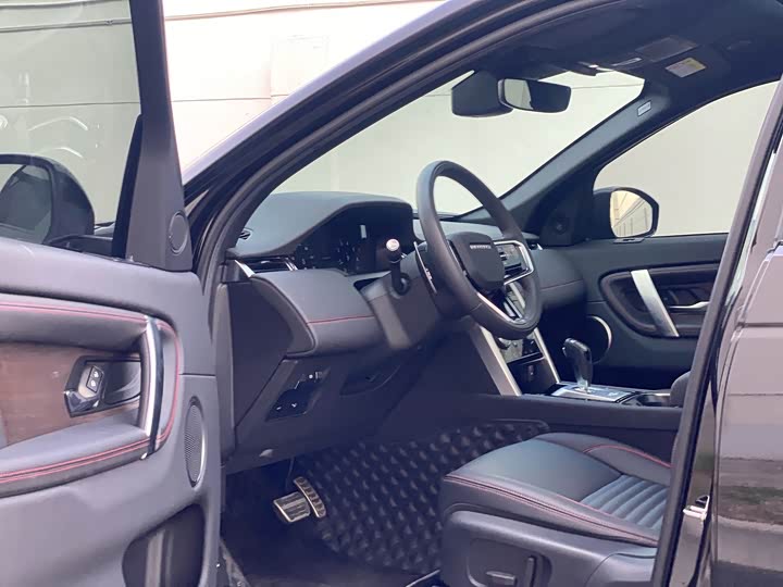 Фото 4 - Land Rover Discovery Sport