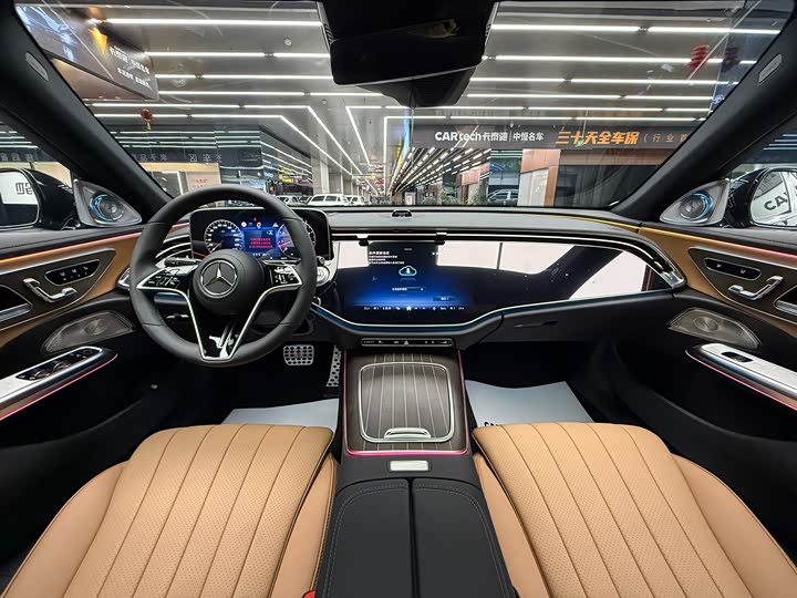 Фото 8 - Mercedes-Benz E-Class