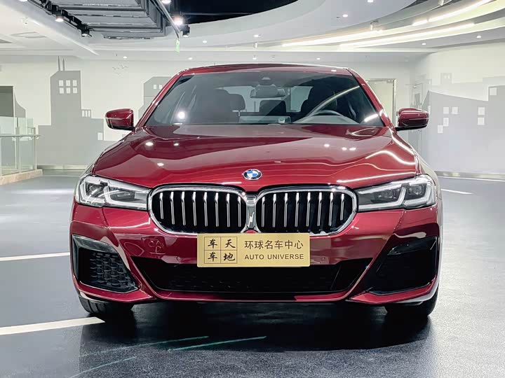 Фото 1 - BMW 5 Series