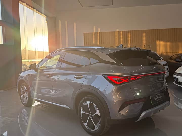 Фото 4 - BYD Yuan Plus