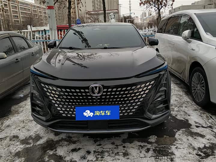 Фото 2 - Changan UNI-T