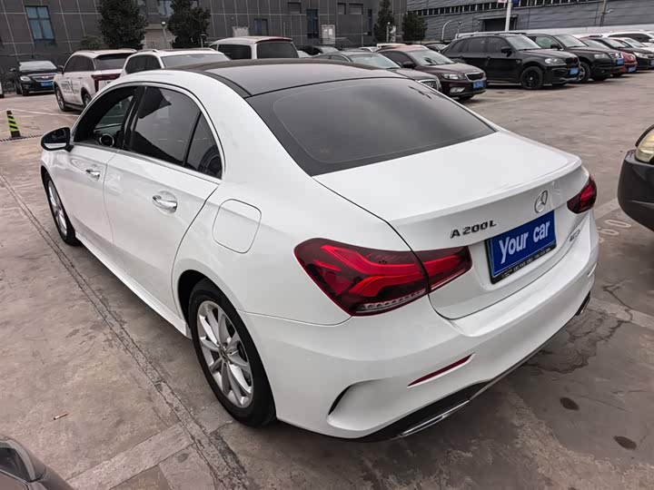 Фото 4 - Mercedes-Benz A-Class