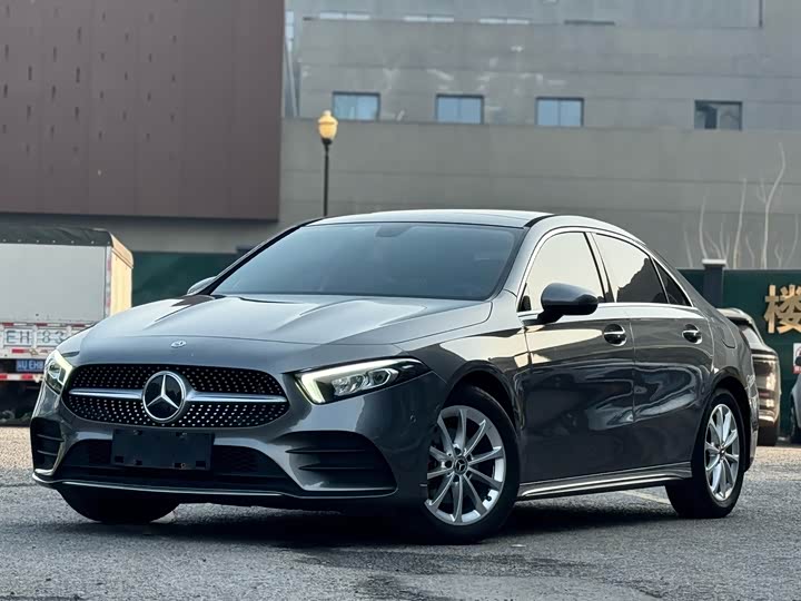 Фото 2 - Mercedes-Benz A-Class
