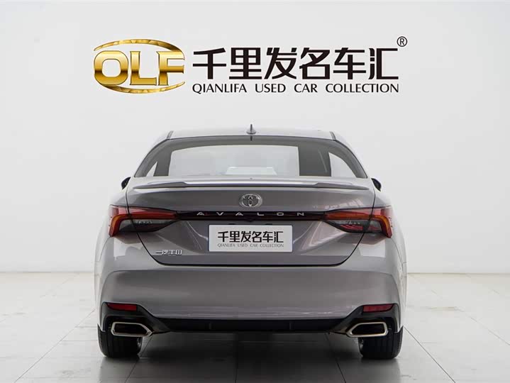 Фото 5 - Toyota Avalon