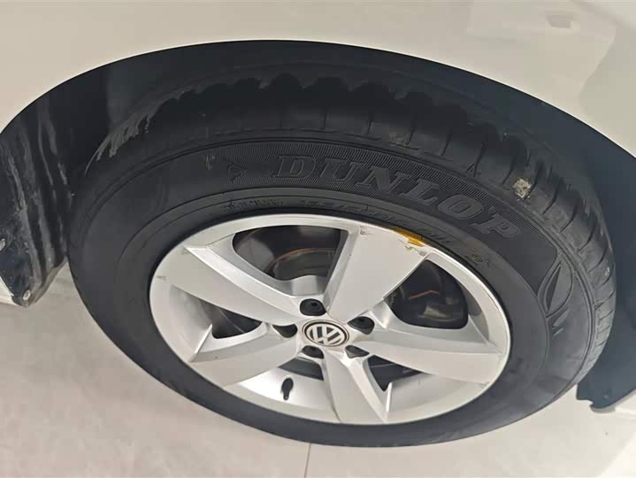 Фото 6 - Volkswagen Lavida