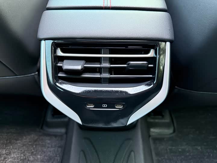 Фото 9 - MG Motor 7