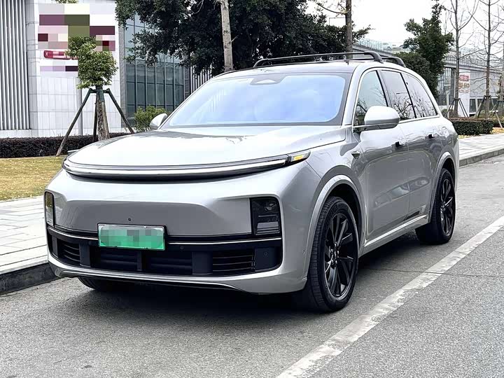 Фото 1 - LiXiang L8