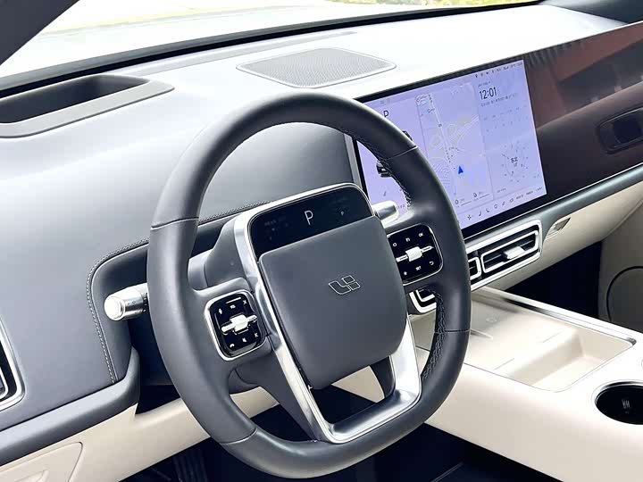 Фото 2 - LiXiang L8