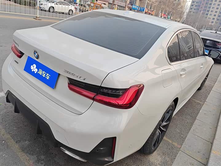 Фото 3 - BMW 3 Series