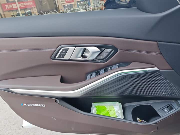 Фото 7 - BMW 3 Series