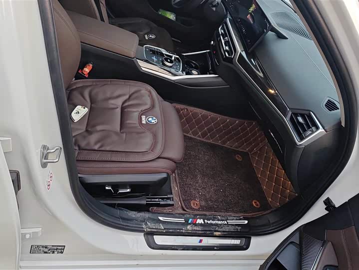 Фото 8 - BMW 3 Series