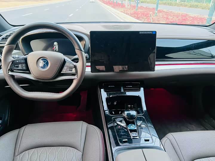 Фото 6 - BYD Han