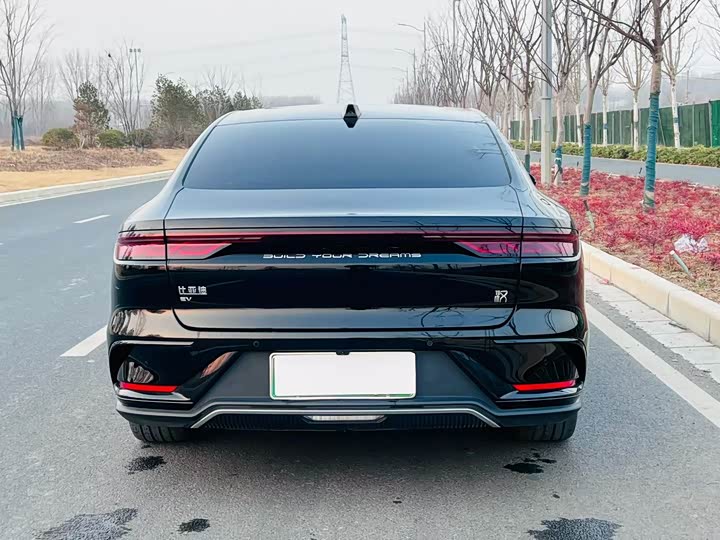 Фото 8 - BYD Han