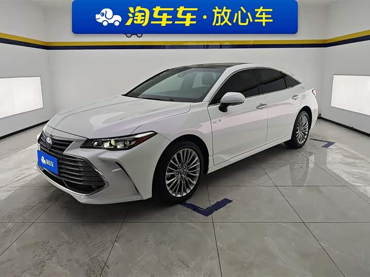 Фото 1 - Toyota Avalon