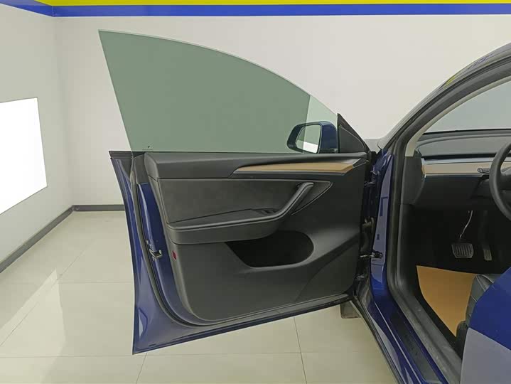 Фото 7 - Tesla Model Y