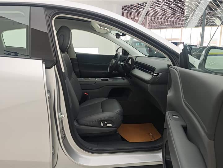 Фото 8 - XPeng G6