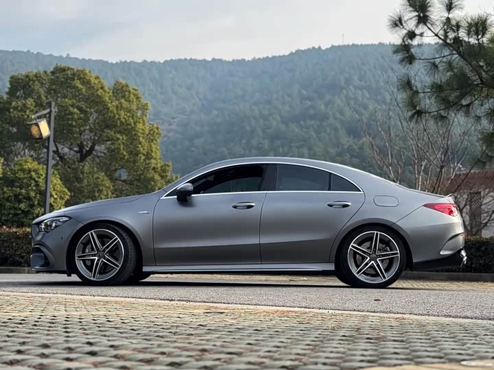 Фото 2 - Mercedes-Benz CLA-Class AMG