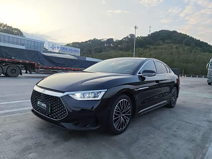 Фото 1 - BYD Han